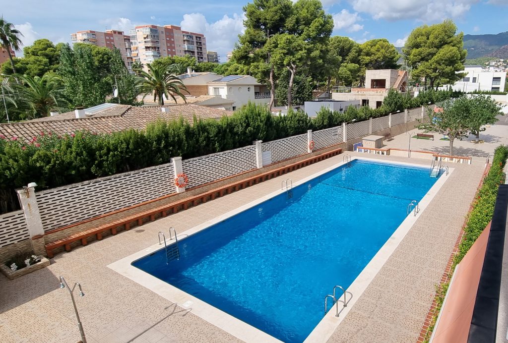 Piscina de uso comunitario